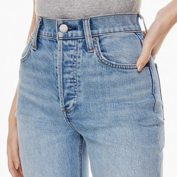 Denim Forum | Arlo Jeans - Picture 3 of 10